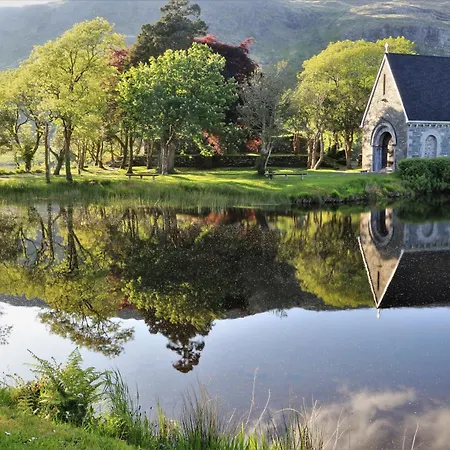 格伦加里夫公园酒店 *